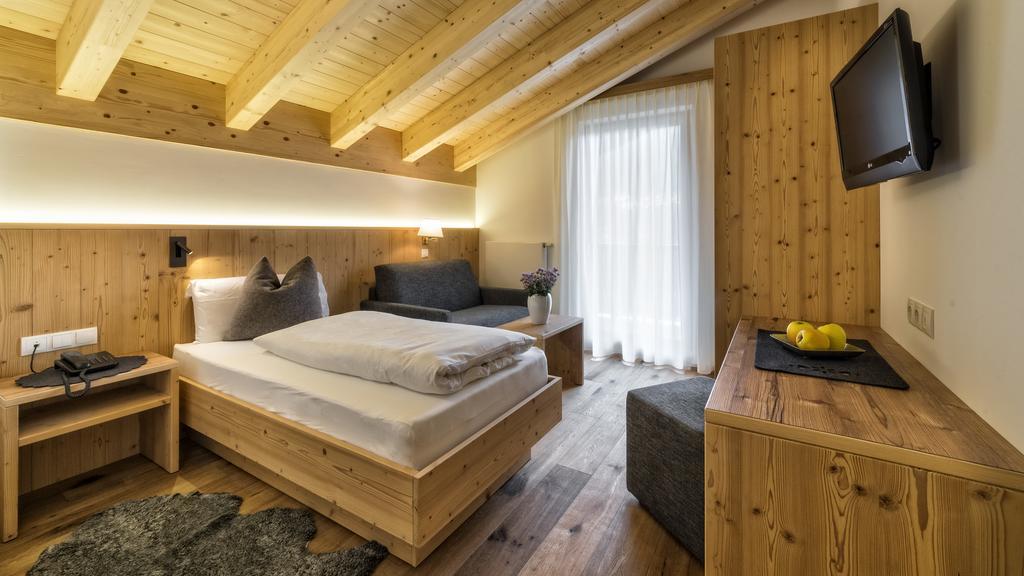 Hotel Moritz Dobbiaco Luaran gambar