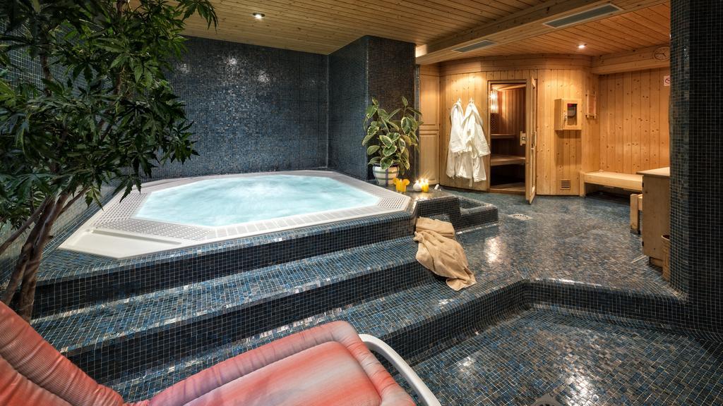 Hotel Moritz Dobbiaco Luaran gambar