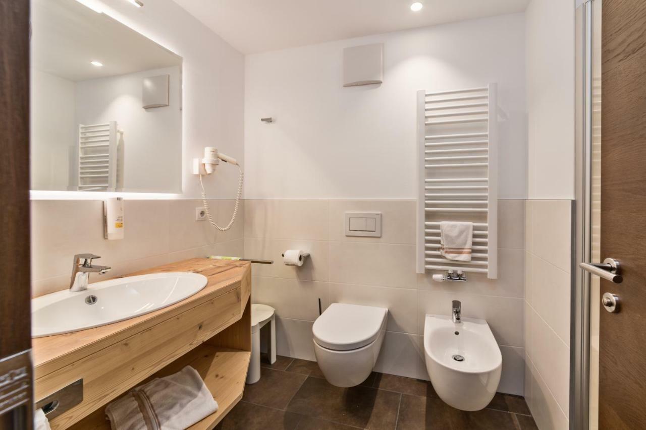 Hotel Moritz Dobbiaco Luaran gambar