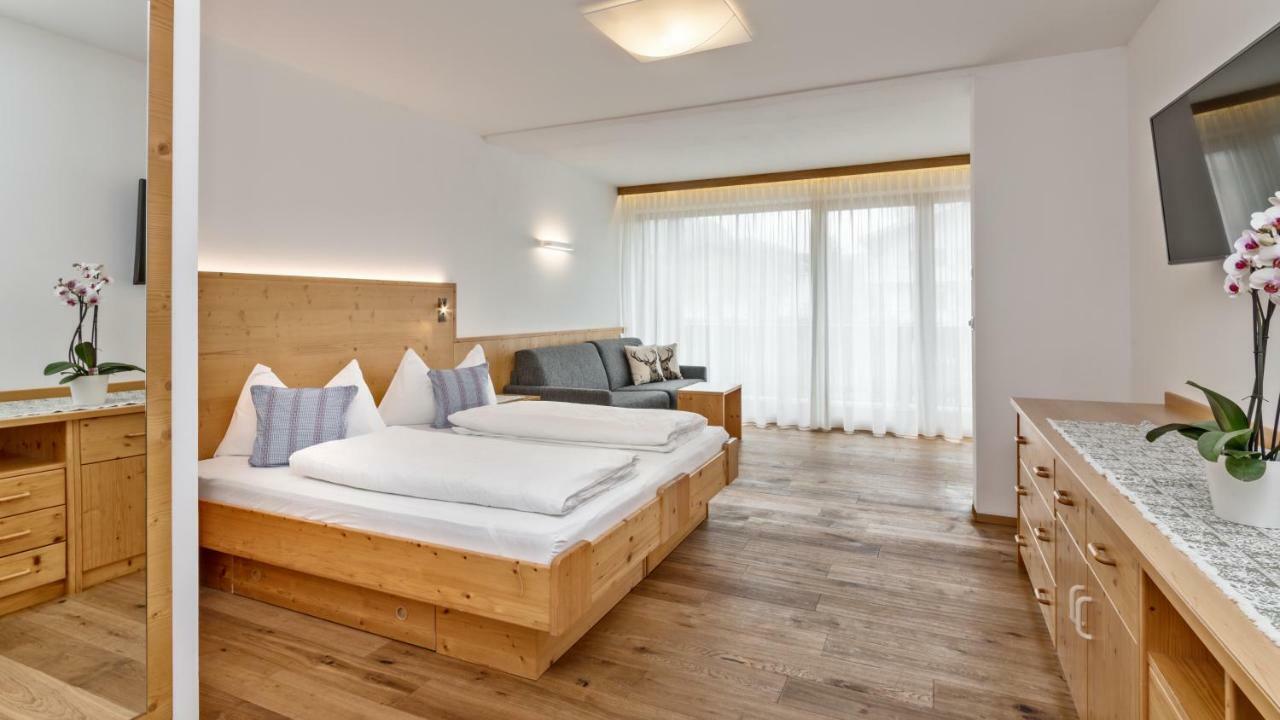 Hotel Moritz Dobbiaco Luaran gambar